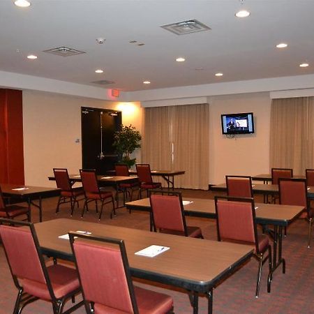 Holiday Inn Express And Suites Duncan 奇克谢 外观 照片